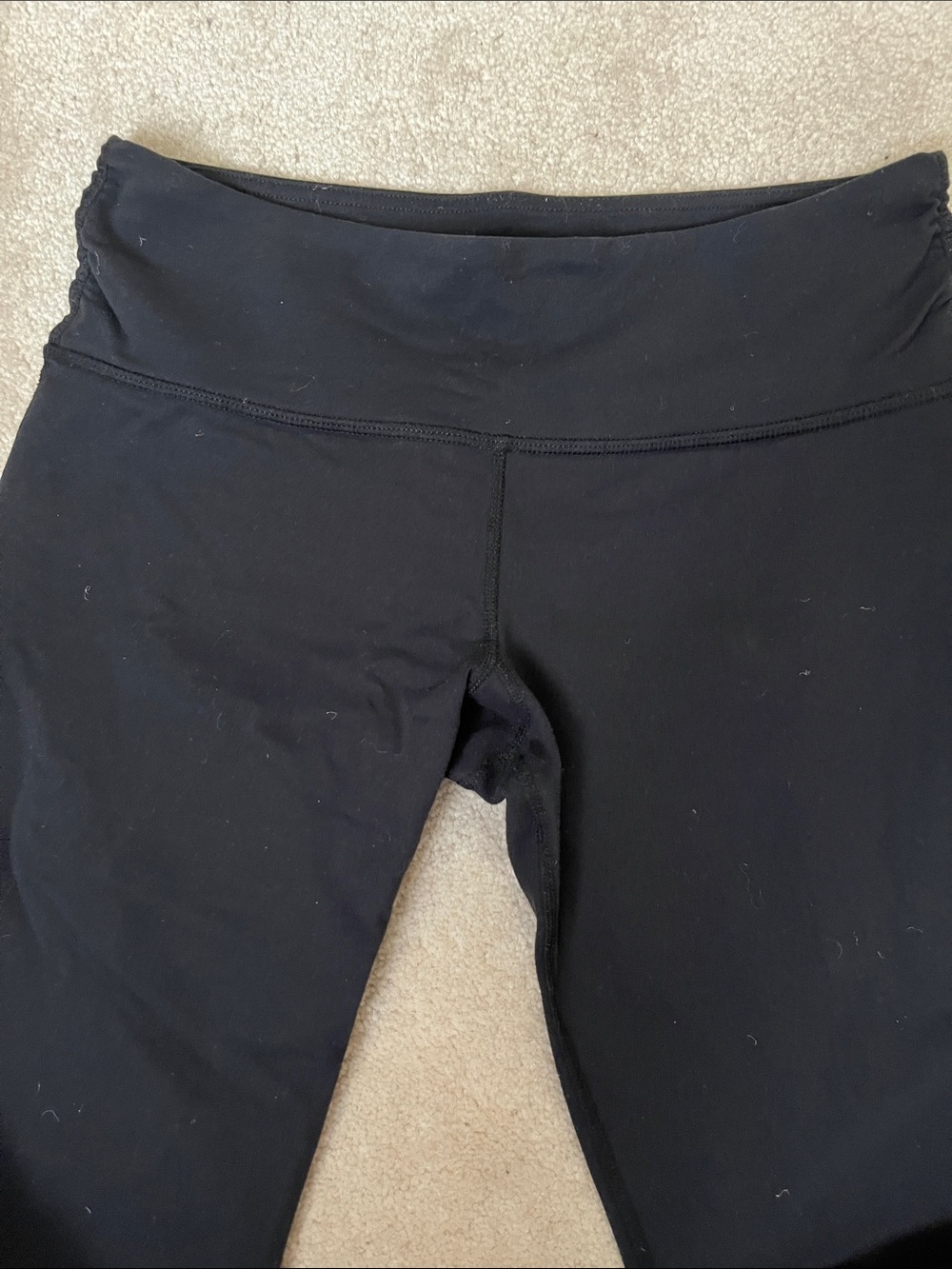 Lululemon capris - Picture 6 of 7